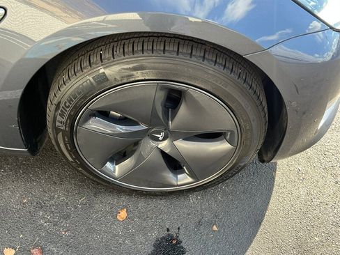 Used 2019 Tesla Model 3 Long Range image 11