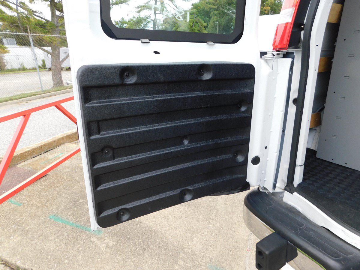 Used 2025 GMC Savana 2500 w/ Driver Convenience Package RWD image 31