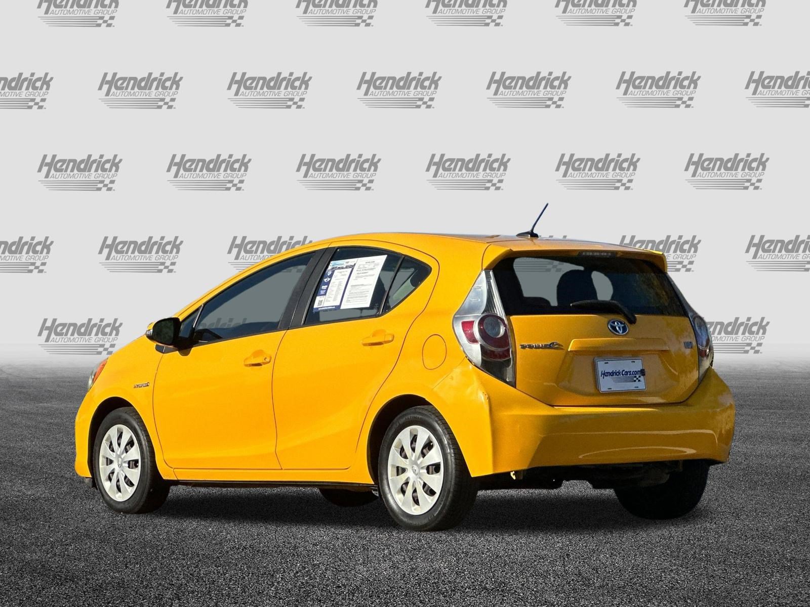 Used 2014 Toyota Prius C Three FWD image 7