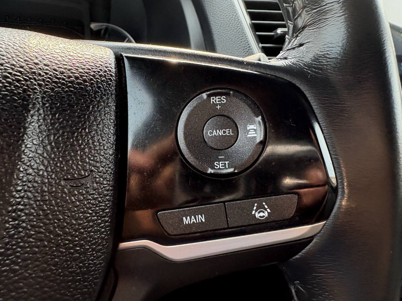 Used 2022 Honda Pilot Special Edition image 6