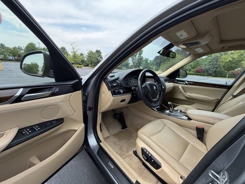 Used 2016 BMW X3 xDrive28i AWD/4WD image 12
