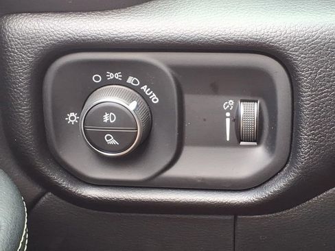 Used 2026 RAM 2500 Big Horn AWD/4WD image 31