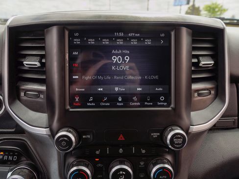 Used 2021 RAM 1500 Big Horn RWD image 17