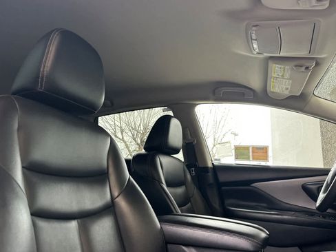 Used 2022 Nissan Murano SV w/ Cargo Package image 18