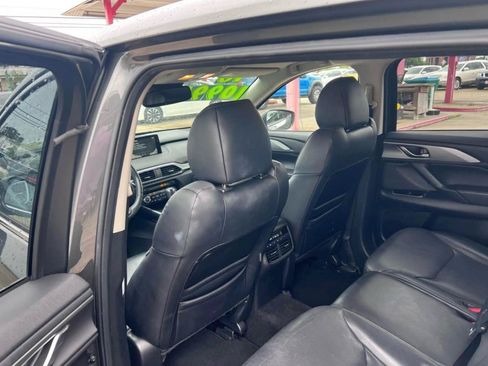 Used 2018 MAZDA CX-9 Touring FWD image 7