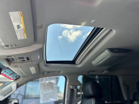 Used 2015 Chevrolet Tahoe LTZ RWD image 15