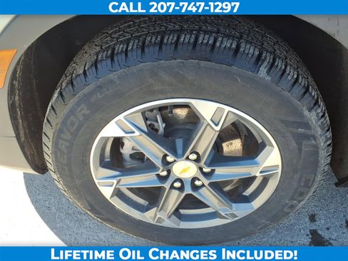 Used 2025 Chevrolet Blazer LT AWD/4WD image 9