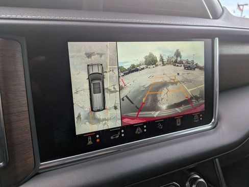 Used 2023 GMC Yukon Denali Ultimate w/ LPO, Floor Liner Package AWD/4WD image 24
