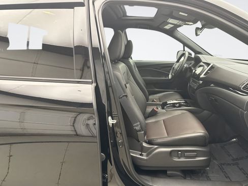 Used 2020 Honda Ridgeline Black Edition image 17