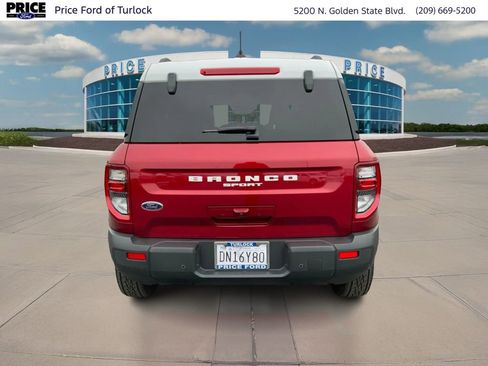 Used 2025 Ford Bronco Sport Heritage w/ Convenience Package image 6