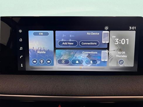 Used 2025 Nissan Kicks SV image 22