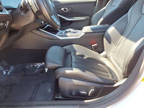 Used 2024 BMW 330e xDrive AWD/4WD image 23