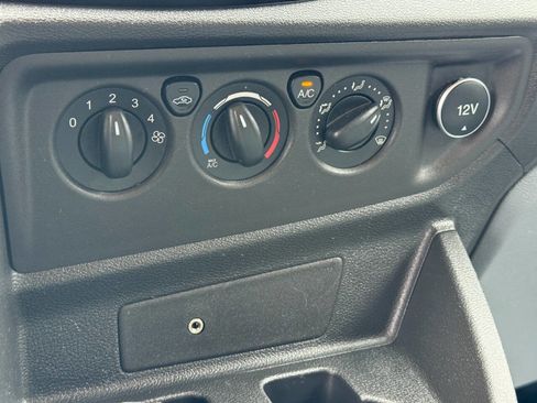 Used 2018 Ford Transit 250 148 Low Roof image 21