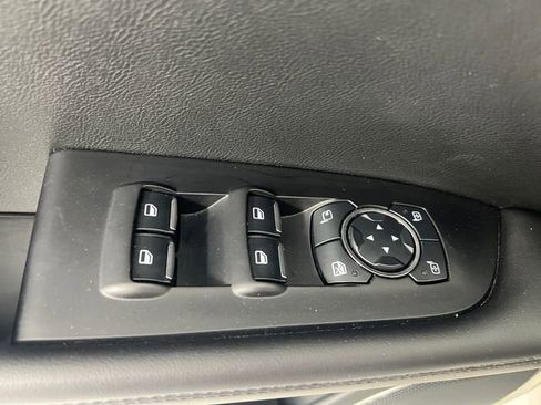 Used 2023 Lincoln Nautilus AWD image 13