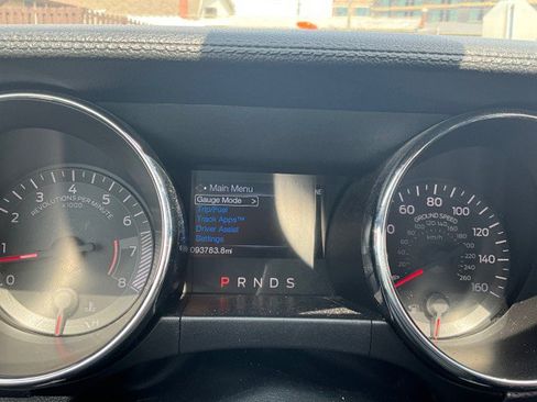 Used 2015 Ford Mustang GT RWD image 10