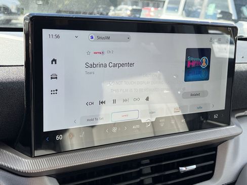 New 2026 Ford Explorer Active w/ Active Comfort Package image 18