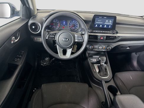 Used 2021 Kia Forte LXS FWD image 17