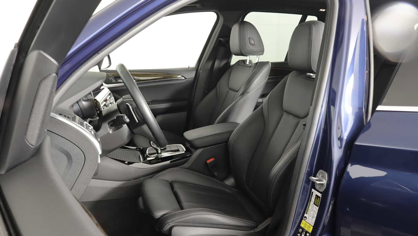 Used 2024 BMW X3 xDrive30i w/ Premium Package AWD/4WD image 11