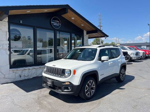 Used 2015 Jeep Renegade Latitude AWD/4WD image 1