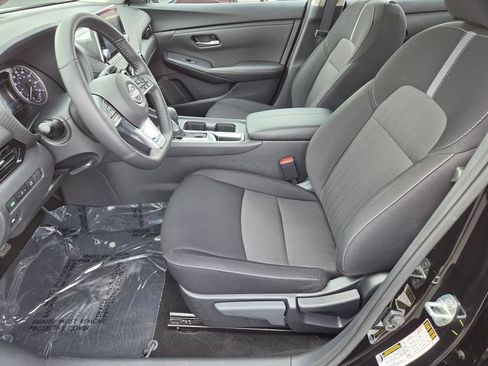 Used 2025 Nissan Sentra SV w/ All-Weather Package FWD image 15