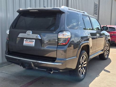 Used 2016 Toyota 4Runner Limited w/ Convenience Package AWD/4WD image 3