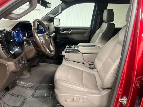 Certified 2022 Chevrolet Silverado 1500 LT w/ All Star Edition Plus AWD/4WD image 13