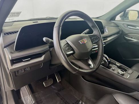 Used 2024 Cadillac XT4 Sport w/ Cold Weather Package image 10