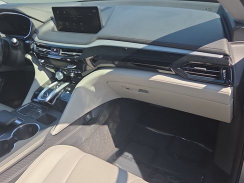 Used 2022 Acura MDX FWD w/ Technology Package image 16