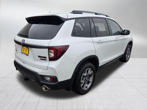 Used 2022 Honda Passport TrailSport image 7