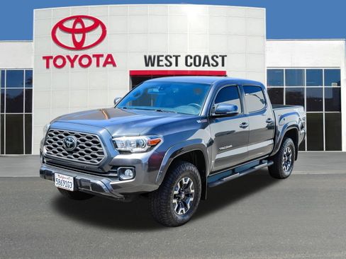 Used 2021 Toyota Tacoma TRD Off-Road w/ Technology Package AWD/4WD image 1