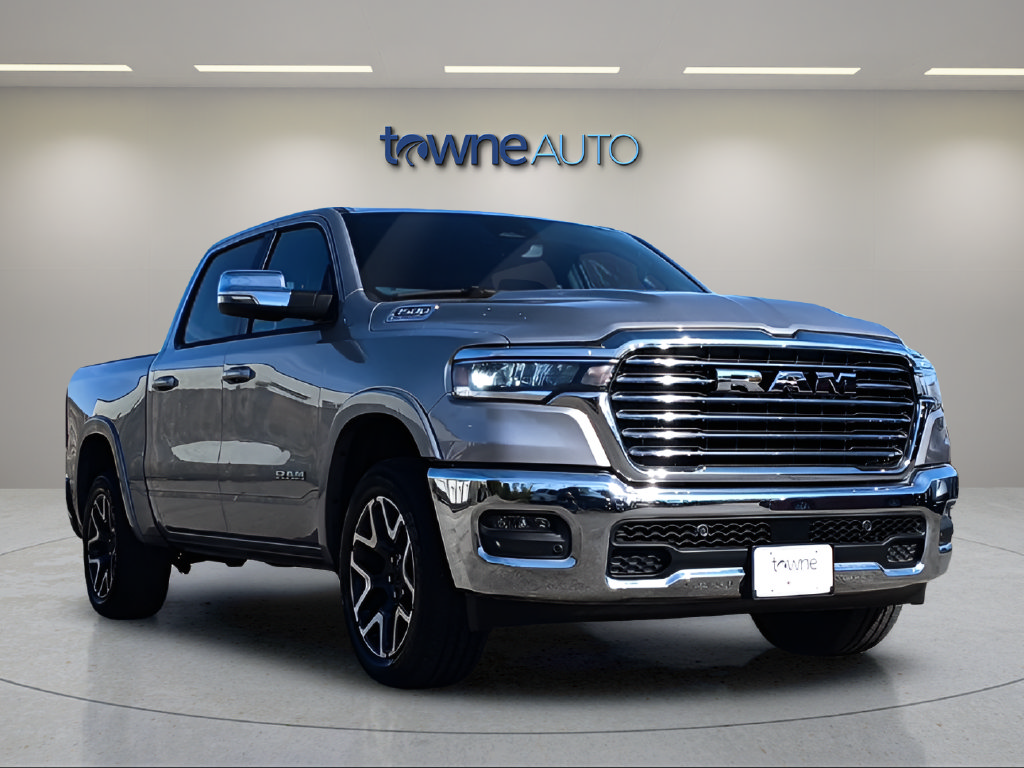 Used 2026 RAM 1500 Laramie AWD/4WD image 8