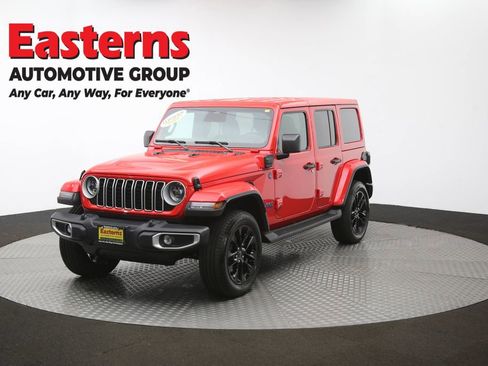 Used 2025 Jeep Wrangler Unlimited Sahara image 53