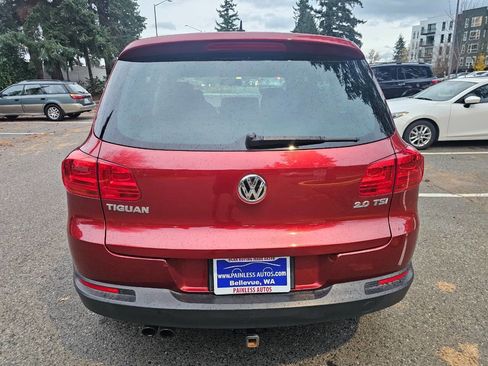 Used 2013 Volkswagen Tiguan S image 5