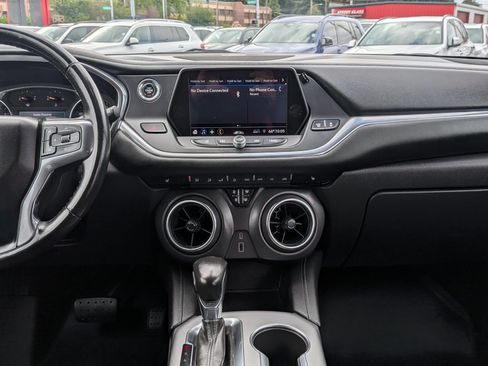 Used 2019 Chevrolet Blazer LT FWD image 10