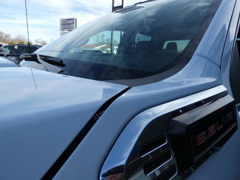 New 2026 GMC Sierra 3500 Pro image 7