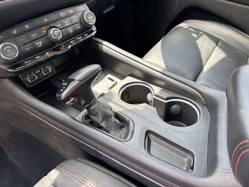 Used 2025 Dodge Durango GT AWD/4WD image 26