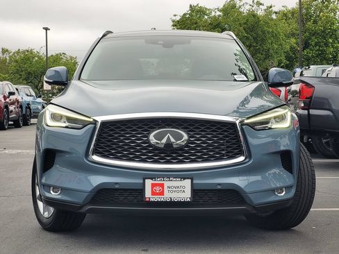Used 2022 INFINITI QX50 Essential AWD/4WD image 2
