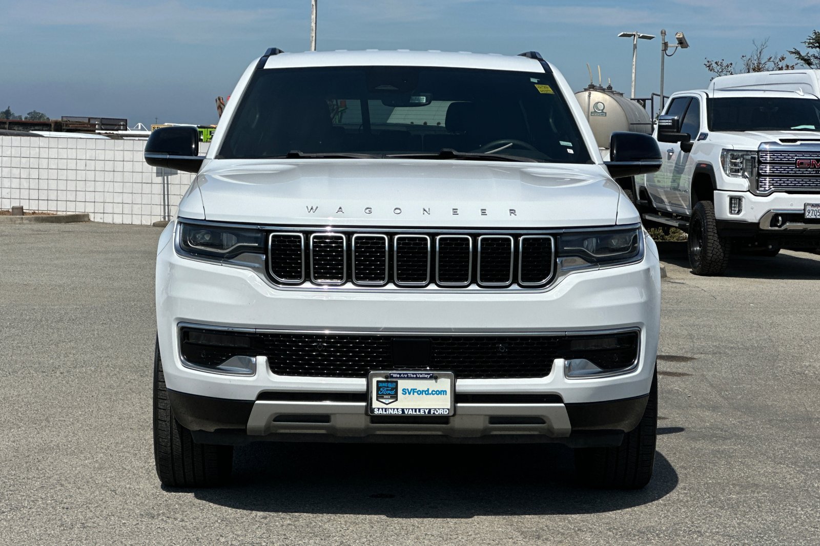 Used 2024 Jeep Wagoneer Series II AWD/4WD image 9