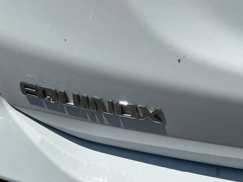 Used 2019 Chevrolet Equinox LS FWD image 21