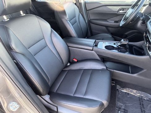 Used 2026 Nissan Rogue Dark Armor FWD image 10
