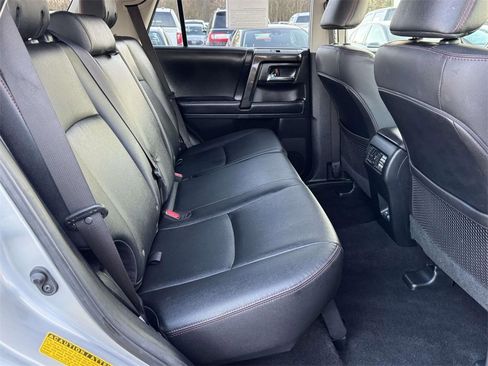 Used 2024 Toyota 4Runner TRD Off-Road Premium image 14