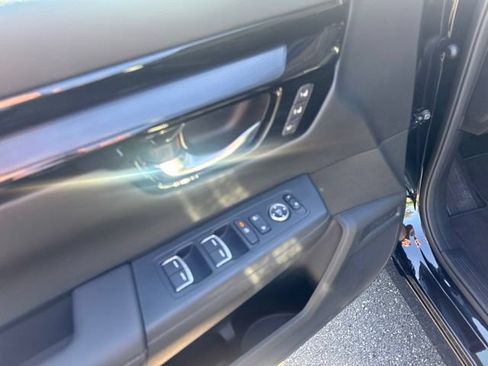 Used 2024 Honda CR-V EX-L image 23