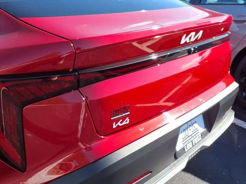 Used 2025 Kia K4 EX image 26