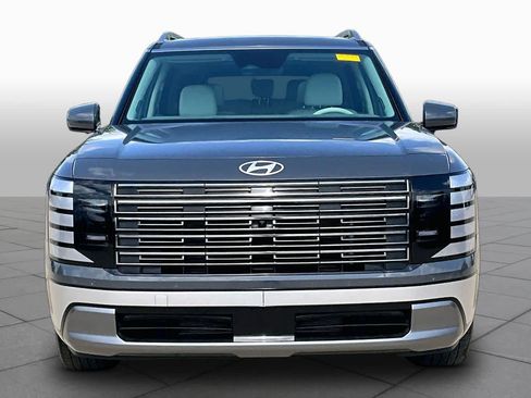 Certified 2026 Hyundai Palisade Limited FWD image 4