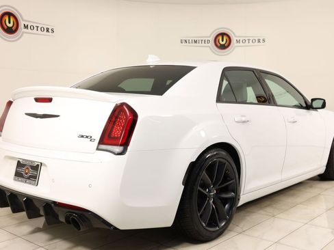 Used 2023 Chrysler 300 C RWD image 3