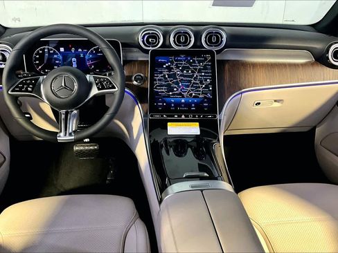 New 2026 Mercedes-Benz GLC 300 4MATIC image 7
