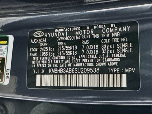 Used 2025 Hyundai Kona SEL FWD image 12
