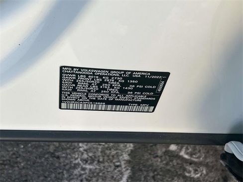 Certified 2023 Volkswagen Atlas SE image 17