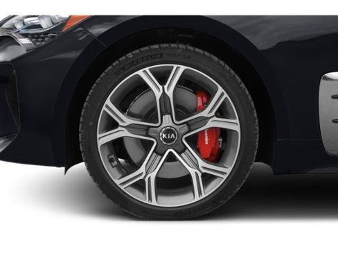 Used 2020 Kia Stinger GT-Line w/ Sun & Sound Package AWD/4WD image 14