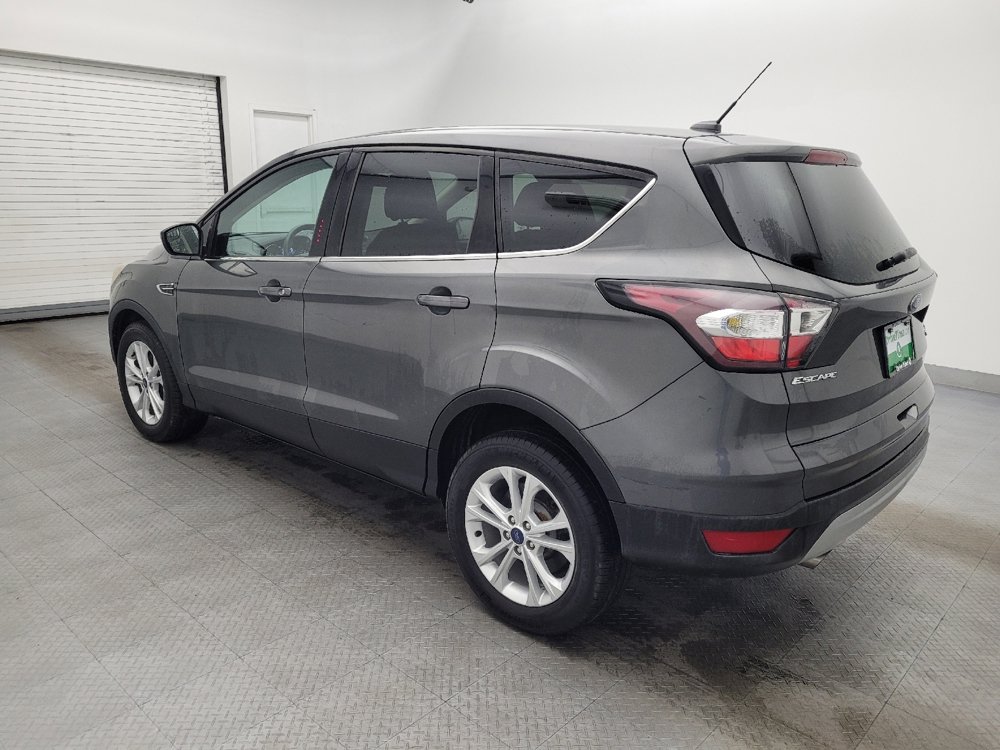 Used 2017 Ford Escape SE AWD/4WD image 3